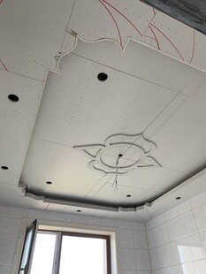 天花板装修中的电路布局