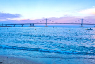 海滨大桥日落美景