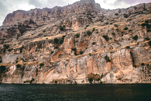 壮丽山景与水域风光