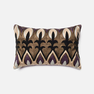 几何图案装饰抱枕