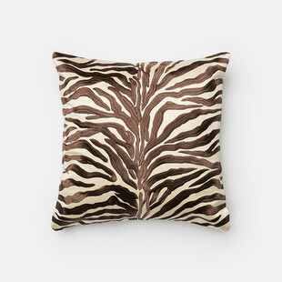 斑马纹抱枕