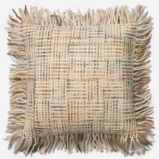 流苏边格纹抱枕