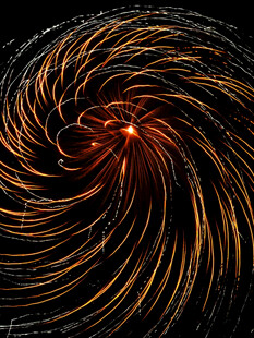 绚丽螺旋光线艺术图案