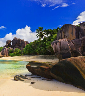 美丽海岛沙滩风光