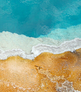 沙滩海浪邂逅梦幻海岸线