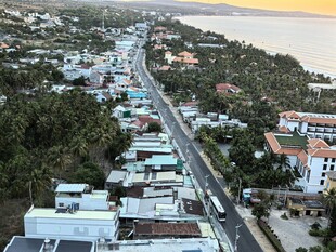 海滨小镇俯瞰美景