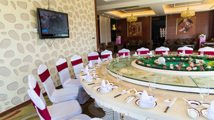 豪华圆形餐桌宴会场景