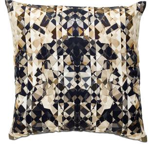 几何图案装饰抱枕