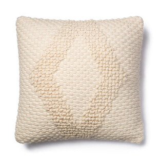 米色编织抱枕