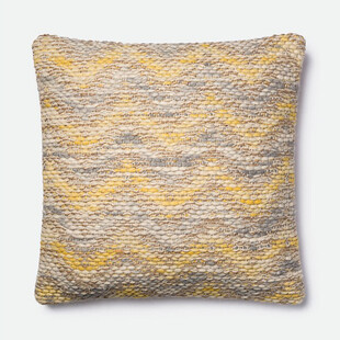 黄灰波浪纹针织抱枕