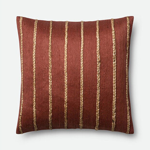 棕红色条纹抱枕