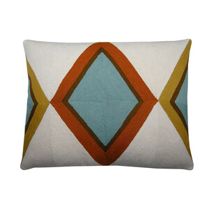几何图案装饰抱枕