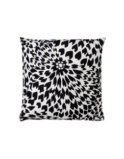 黑白豹纹图案抱枕