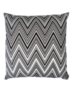 黑白锯齿纹方形抱枕