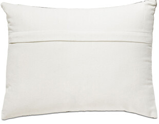 白色简约长方形抱枕