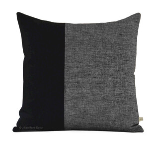 双色拼接灰色抱枕