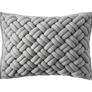 灰色编织风时尚抱枕