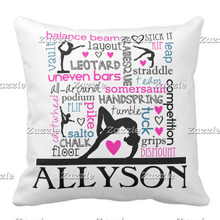 个性化字母抱枕 