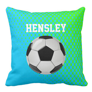 足球图案抱枕