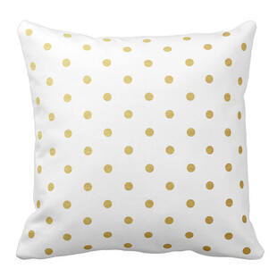 白色波点装饰抱枕