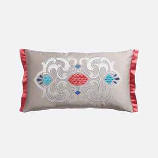 刺绣装饰枕