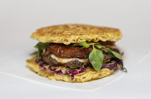 美味自制素食汉堡