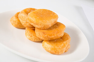 金黄美味油炸小饼