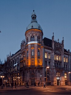 欧式古典建筑夜景