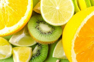 多彩新鲜水果切片组合
