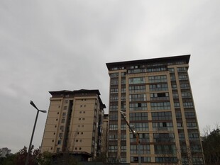 城市中的高层居民楼