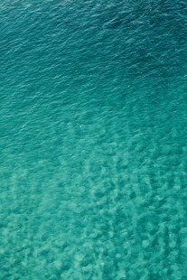 清澈蓝绿色海水纹理
