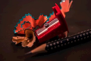 复古风文具摆件小景