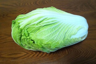 一颗新鲜的大白菜