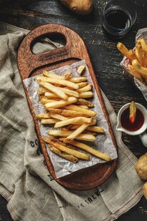 美味香脆的自制炸薯条