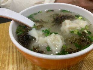 紫菜馄饨汤