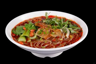 美味诱人的特色凉拌面