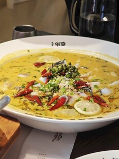 美味金汤酸菜鱼