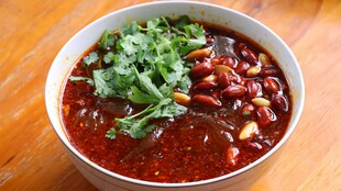 香辣诱人的红油豆花