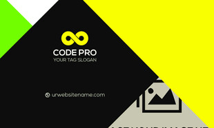 绿色简约高端名片模板 