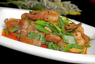 青椒炒五花肉