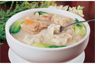 美味鲜肉馄饨汤