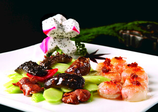 精美虾仁蔬菜拼盘