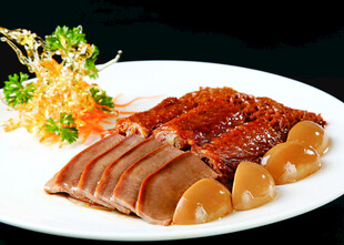 美味双拼烤鸭与卤味