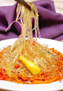 美味粉丝菜肴