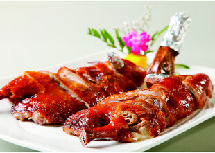 美味酱卤兔腿摆拍展示