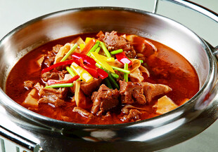 美味红烧牛肉火锅