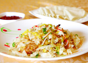 美味炒饭摆盘精致诱人