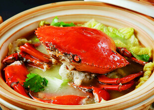 蒸笼里的美味大闸蟹