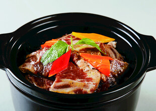 砂锅美味牛腩