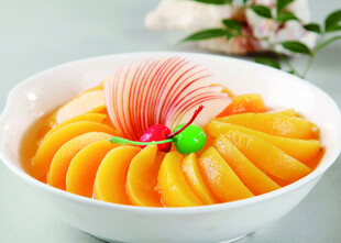 黄桃摆盘造型精美